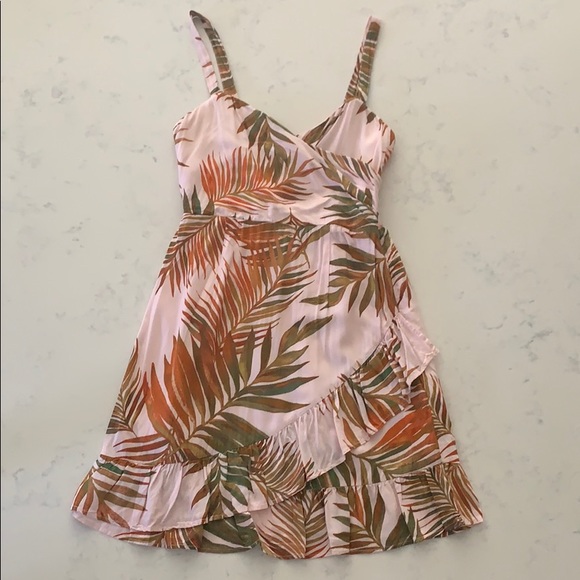 F21 Contemporary Floral Light Pink Dress - Picture 1 of 10